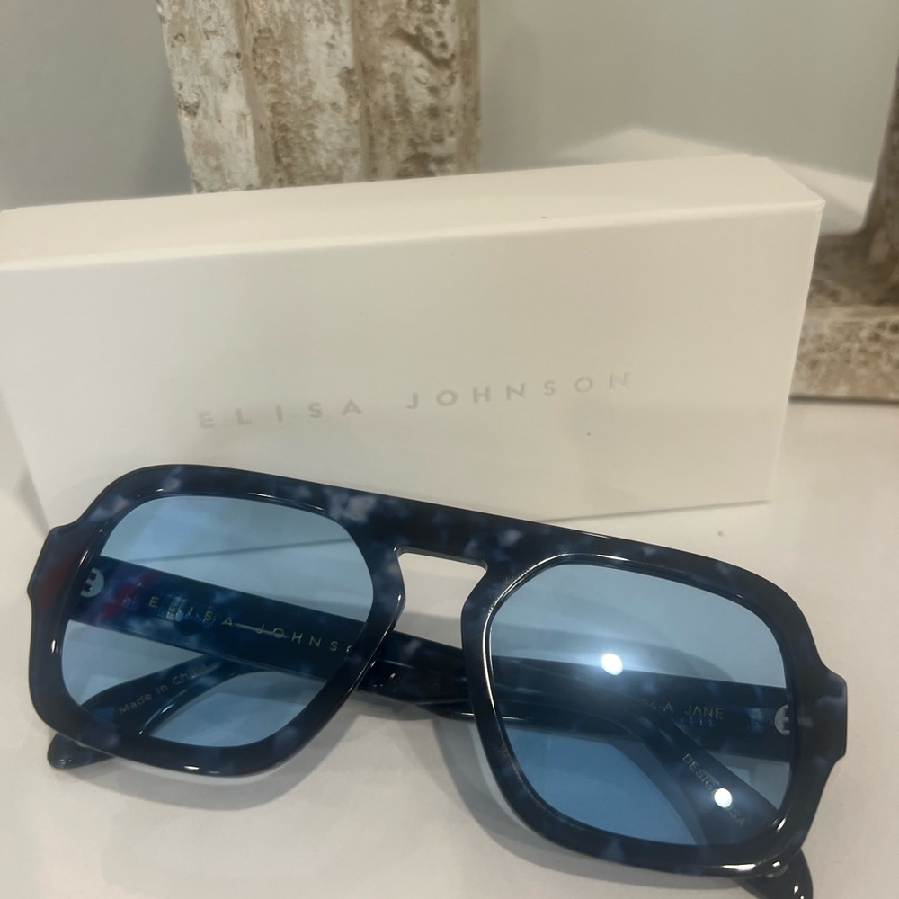 Brand new Elisa Johnson sunglasses - JANE IN BLUE TORTOISE!